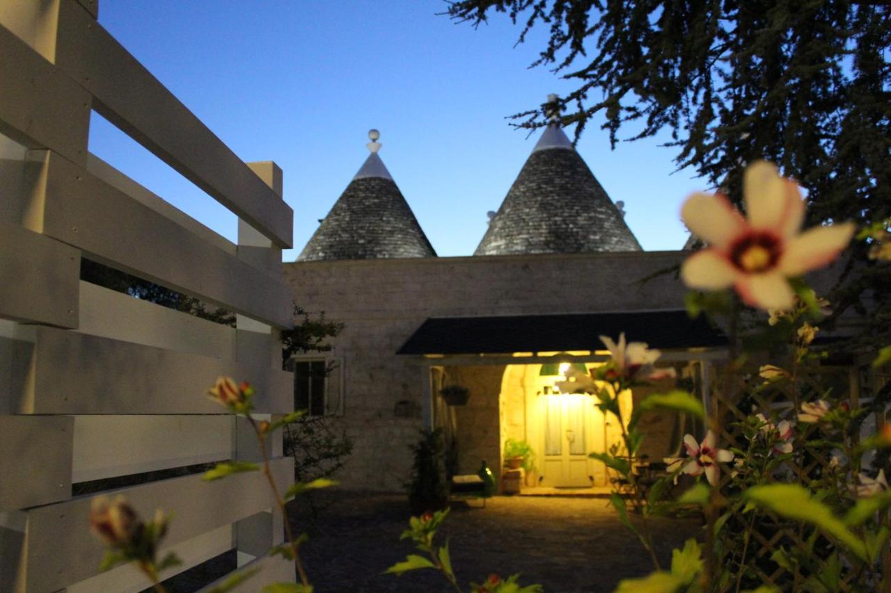 Trullo Sette Tindenule Villa Cisternino Exterior photo