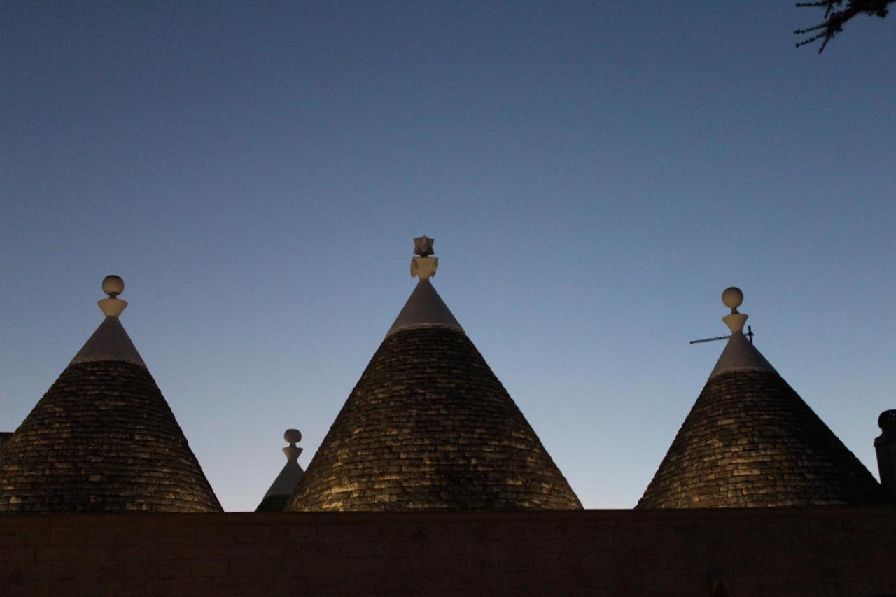 Trullo Sette Tindenule Villa Cisternino Exterior photo
