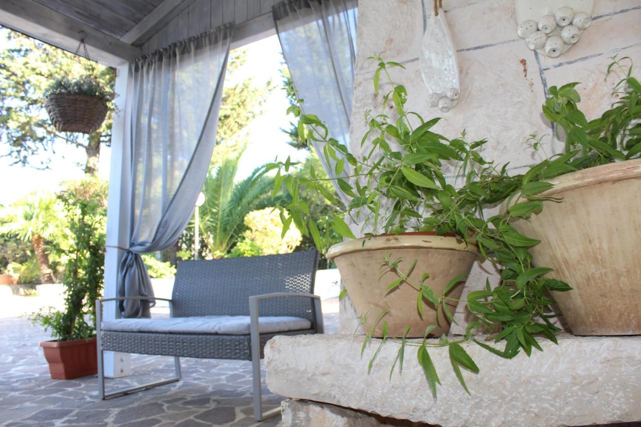 Trullo Sette Tindenule Villa Cisternino Exterior photo
